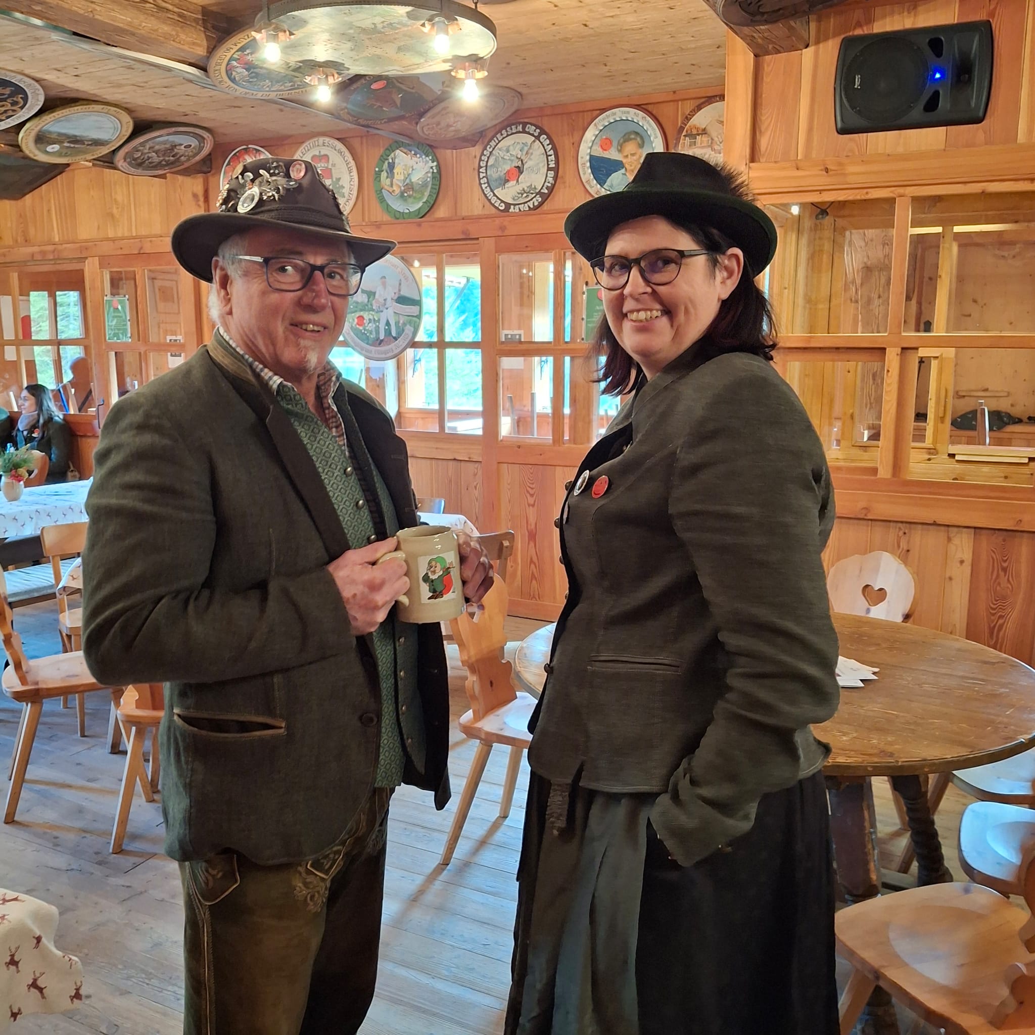 WhatsApp-Bild-2025-10-12-um-17.44.03_692a0dc2